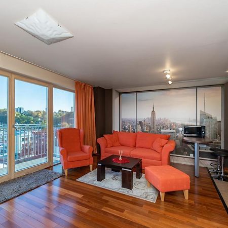 Panoramic City Centre Apartment By Polo Apartments คอนัส ภายนอก รูปภาพ