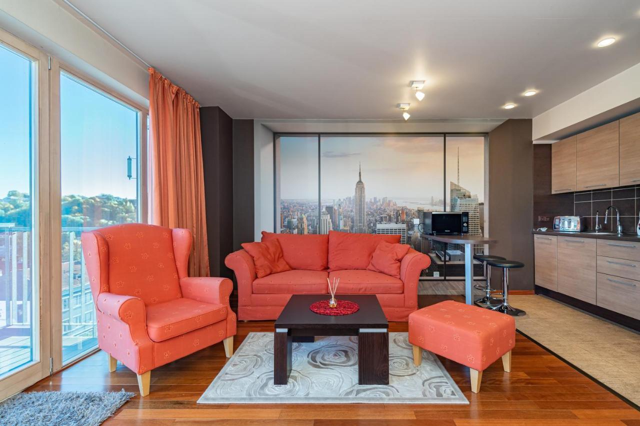 Panoramic City Centre Apartment By Polo Apartments คอนัส ภายนอก รูปภาพ