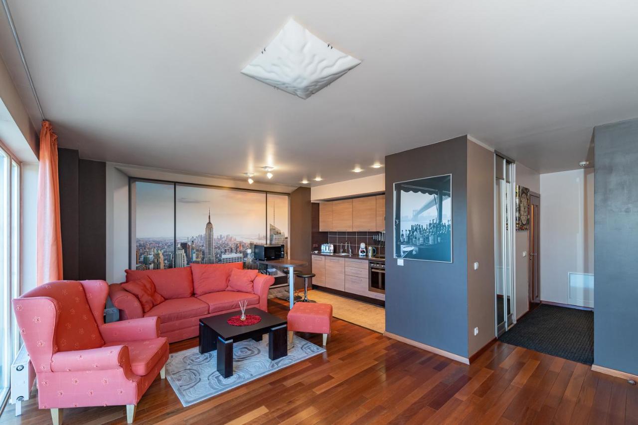 Panoramic City Centre Apartment By Polo Apartments คอนัส ภายนอก รูปภาพ