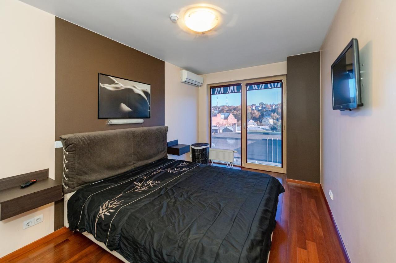 Panoramic City Centre Apartment By Polo Apartments คอนัส ภายนอก รูปภาพ