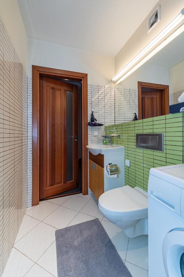 Panoramic City Centre Apartment By Polo Apartments คอนัส ภายนอก รูปภาพ